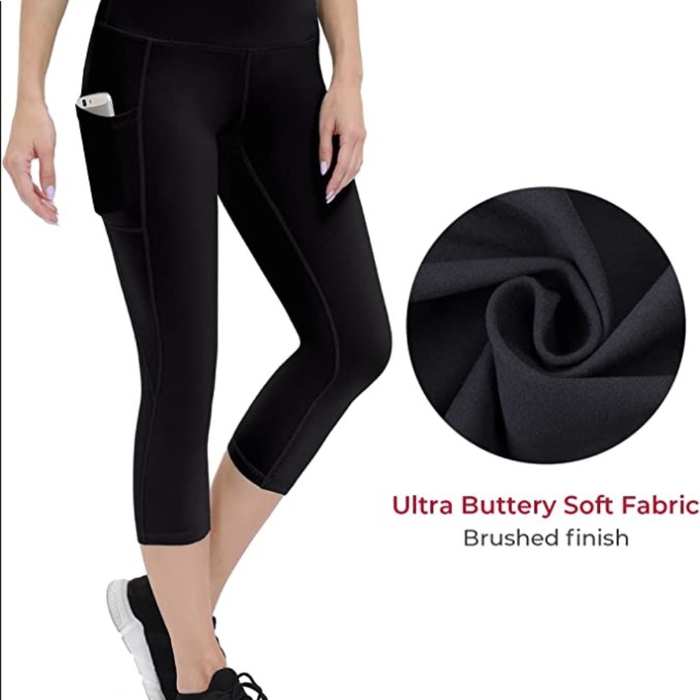 Capri Leggings with Pockets for Phone